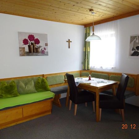 Haus Anna Apartment Tux Bagian luar foto